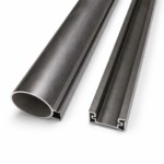 Connecteur d'angle pour poteau en aluminium